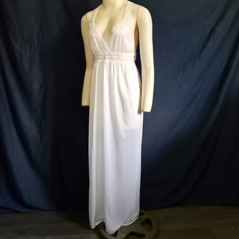 Vintage VANITY FAIR White Pink Nylon Medium Nightgown Union Label Long Triangle